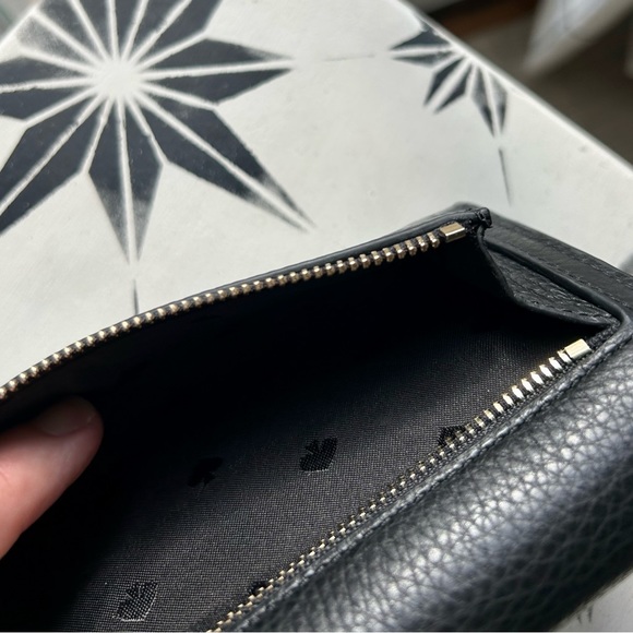 Kate Spade Wallet - Picture 3 of 6